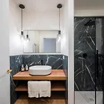 Palazzo Garibaldi Luxury & Pensión 4*