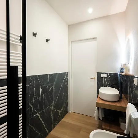 Palazzo Garibaldi Luxury & Guest house