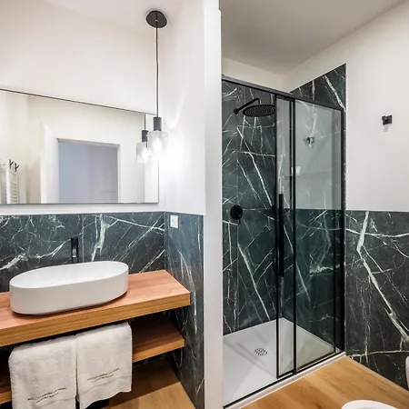 Гостевой дом Palazzo Garibaldi Luxury & Парма