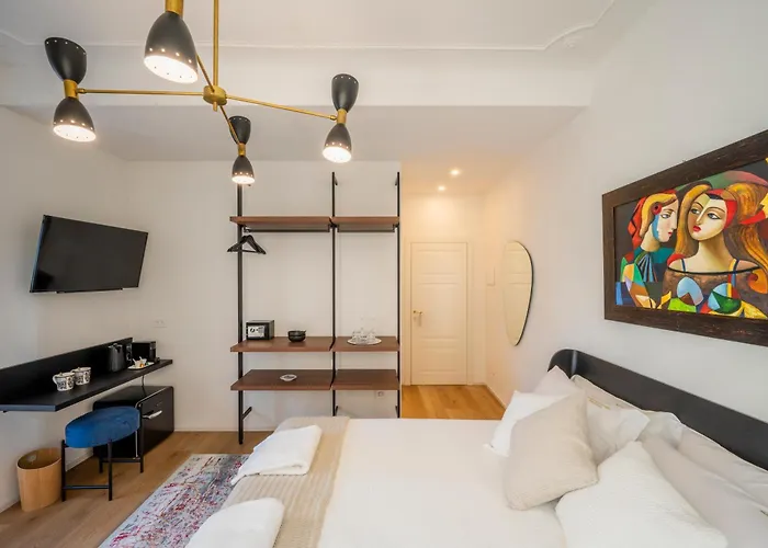 Pensionat Palazzo Garibaldi Luxury & 4*