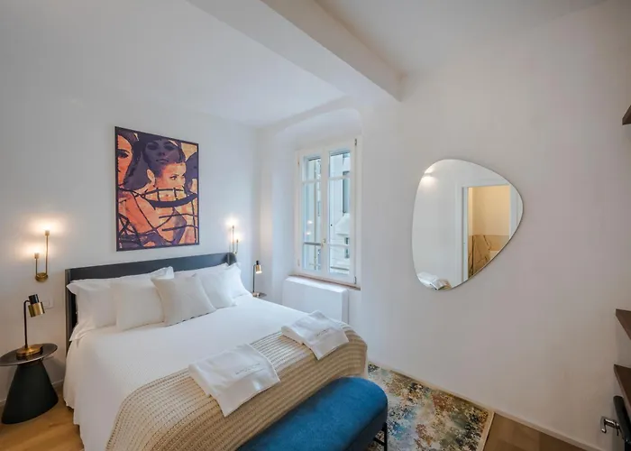 Affittacamere Palazzo Garibaldi Luxury Rooms&suites 4*