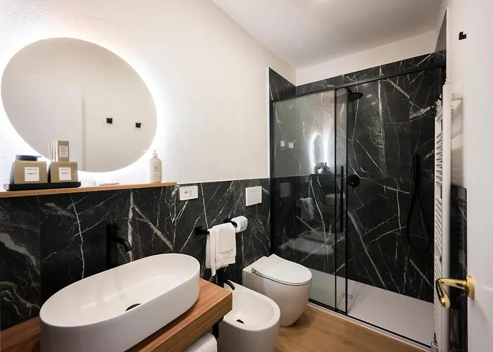 Palazzo Garibaldi Luxury Rooms&suites 4*