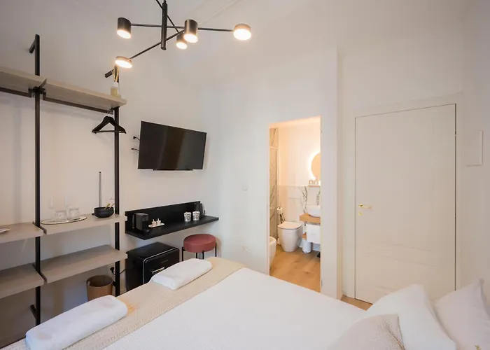 Palazzo Garibaldi Luxury Rooms&suites Affittacamere 4*